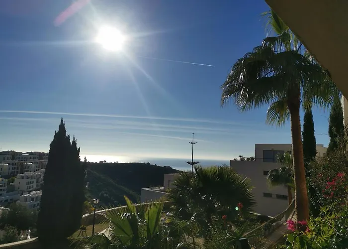 Marbella Hills